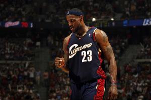 开云体育-阿伦：詹姆斯是克利夫兰的象征 要打破他创造的纪录很难