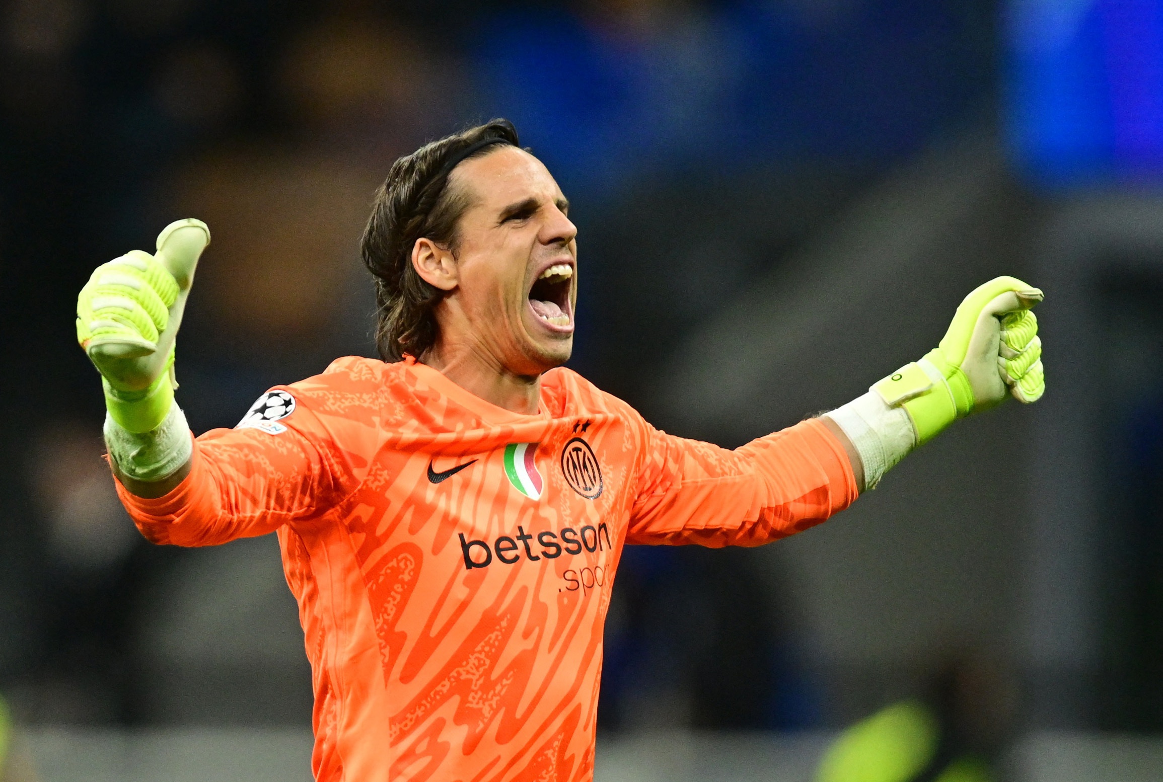 开云体育下载-B计划！土媒：加拉塔萨雷和索默达成口头协议，向他提供两年合同