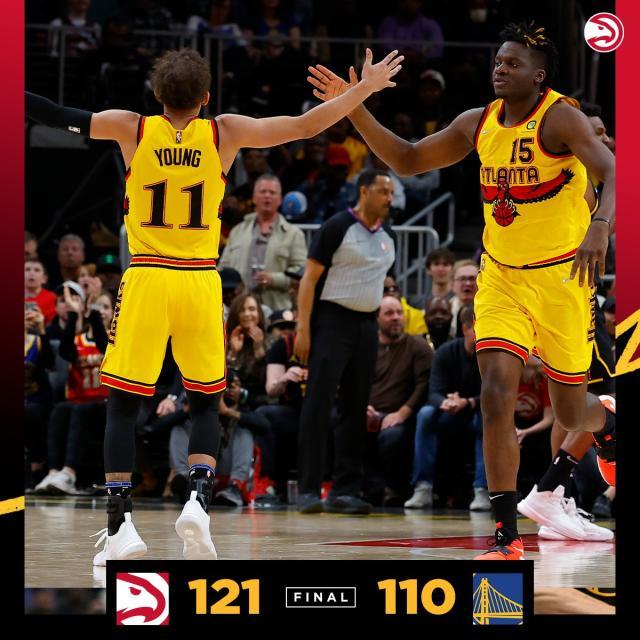 开云体育-老鹰黄蜂同克强敌 东部附加赛球队全力冲刺